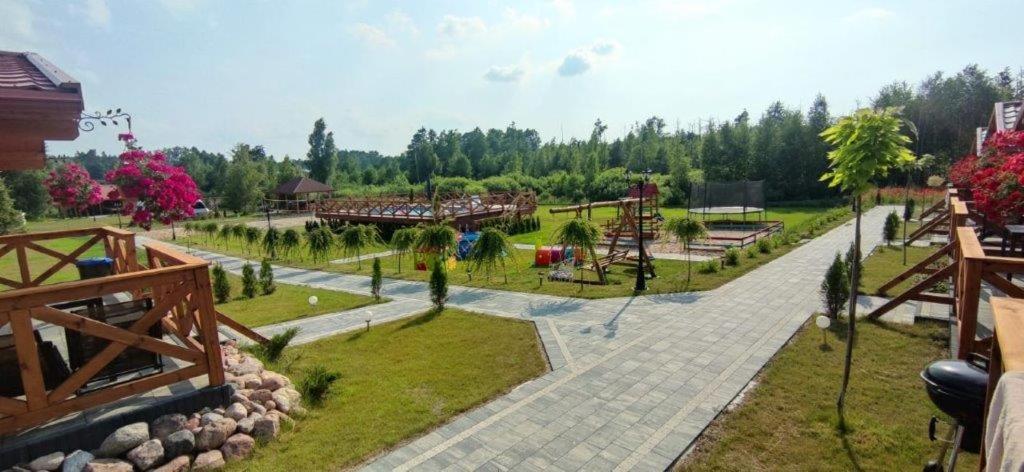 Zielona Dolina - Kompleks Dla Rodzin Z Dziecmi Mikołajki Esterno foto