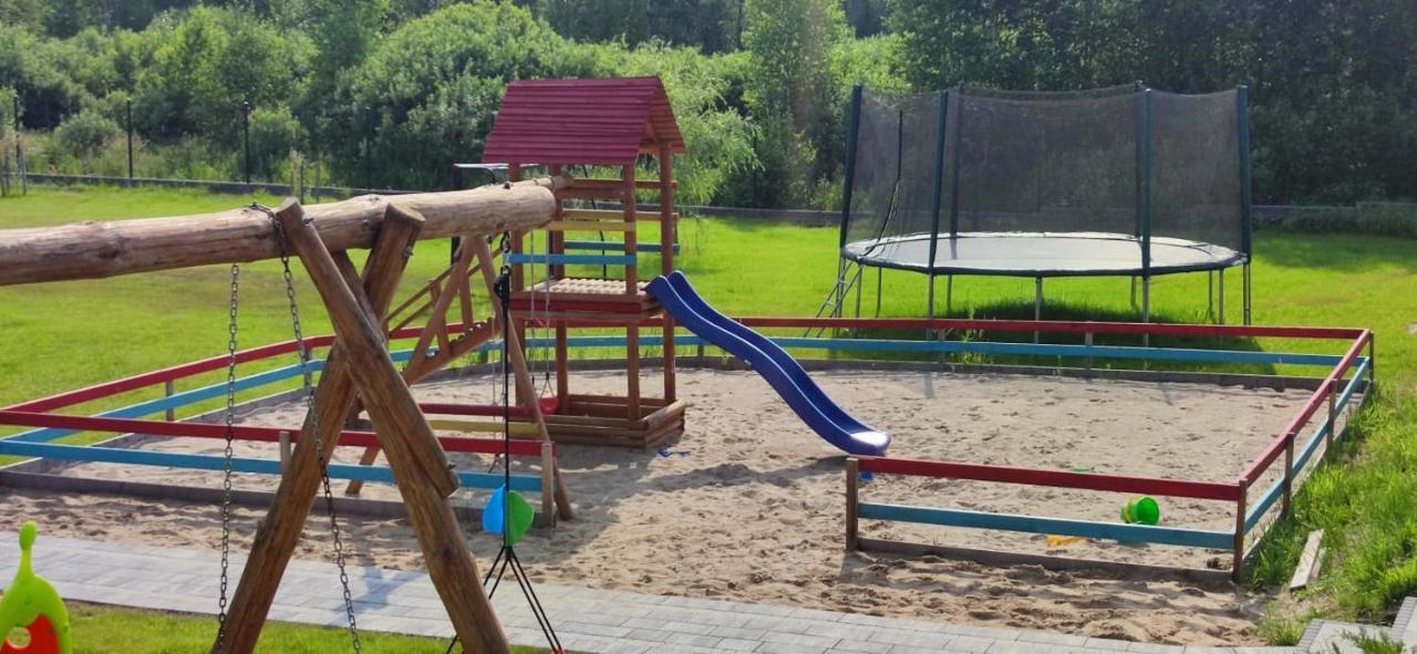 Zielona Dolina - Kompleks Dla Rodzin Z Dziecmi Mikołajki Esterno foto